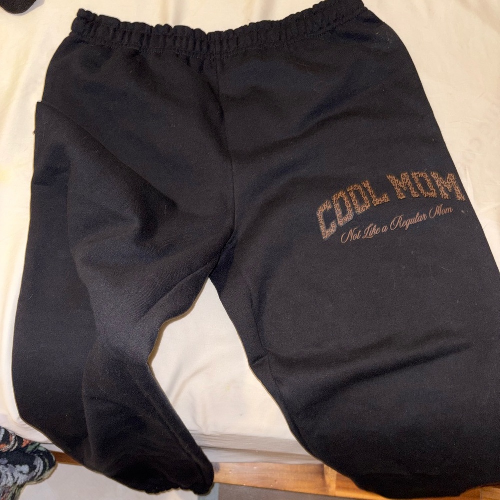 Black women’s Joggers